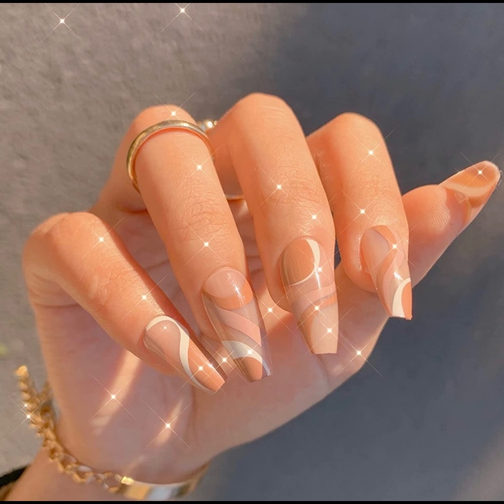 PRESS ON NAILS